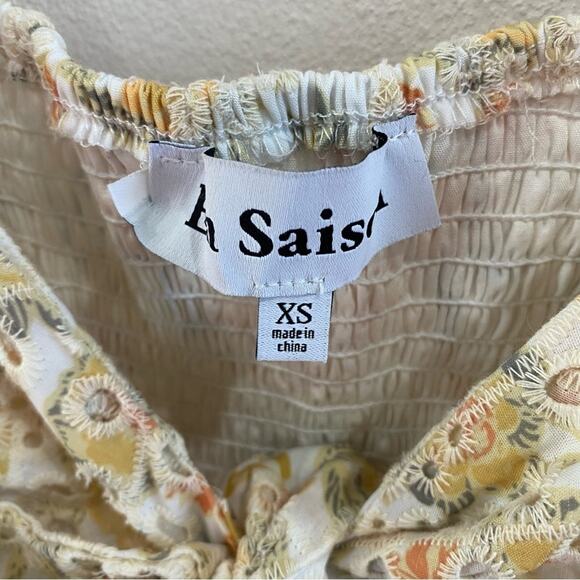 En Saison Floral Eyelet Mini Dress Puff Sleeve Cottagecore XS - Picture 8 of 10